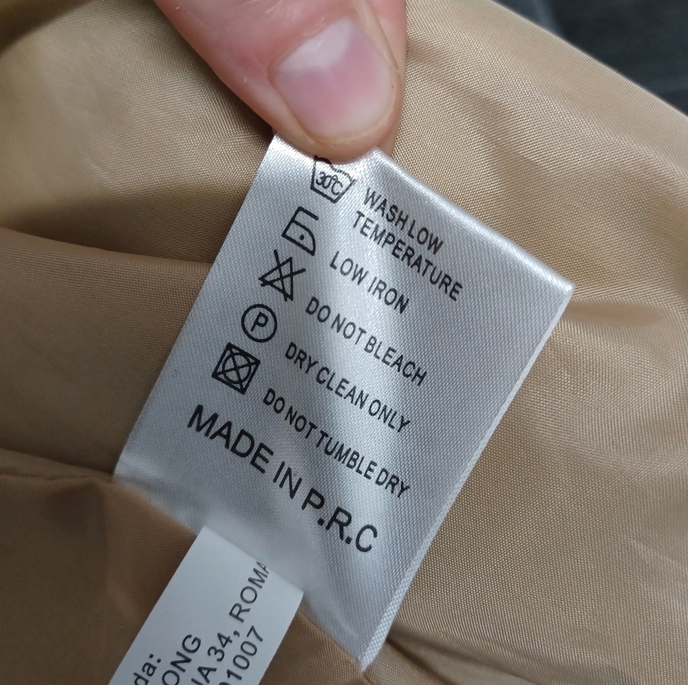 WS2 Metalic gold jacket - Picture 10 of 11